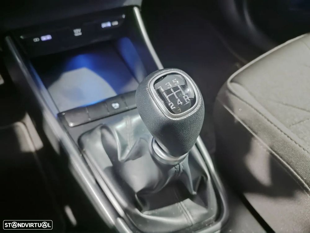 Hyundai Bayon 1.2 Select - 26