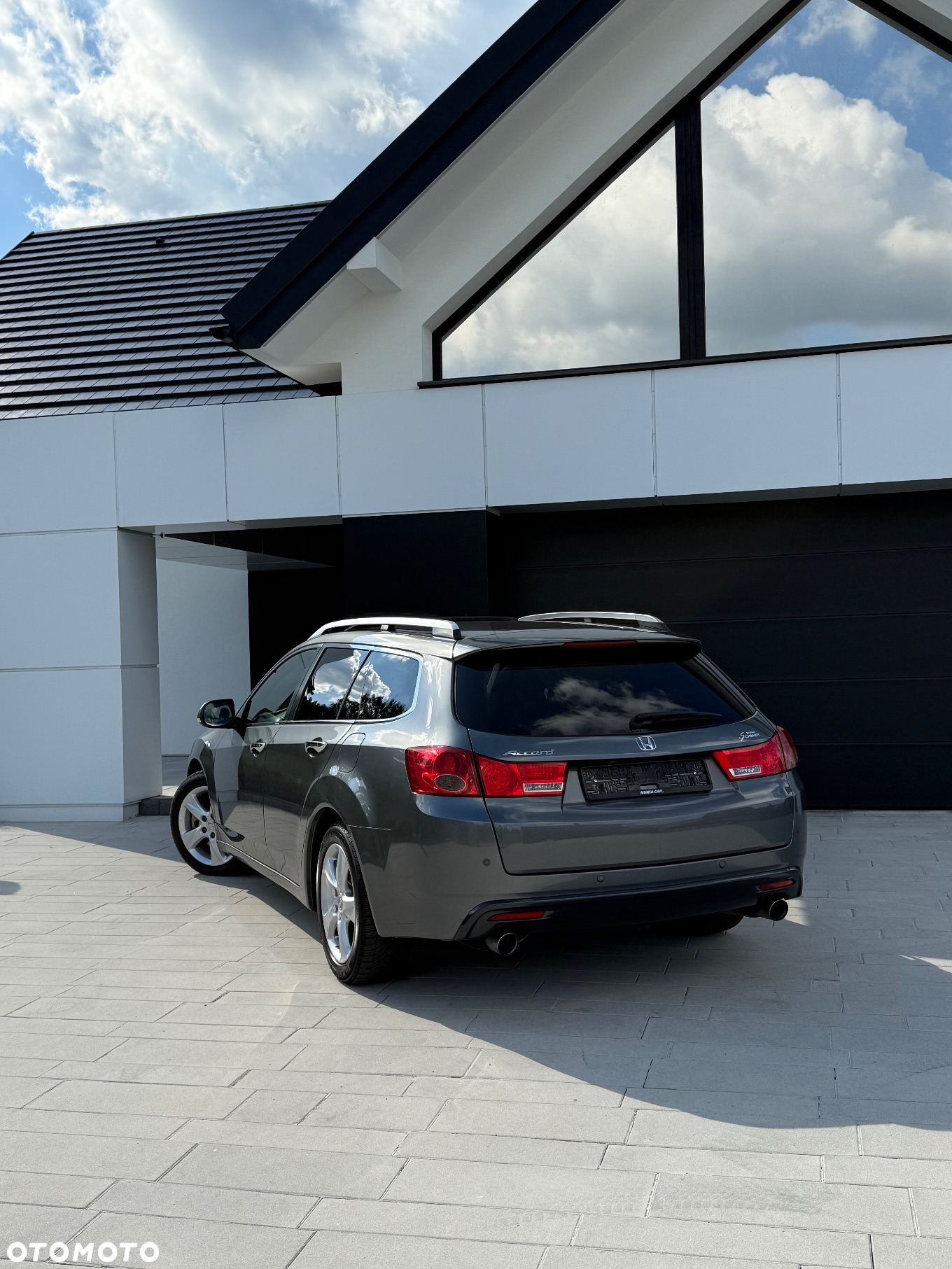 Honda Accord Tourer 2.4 Automatik Executive - 17