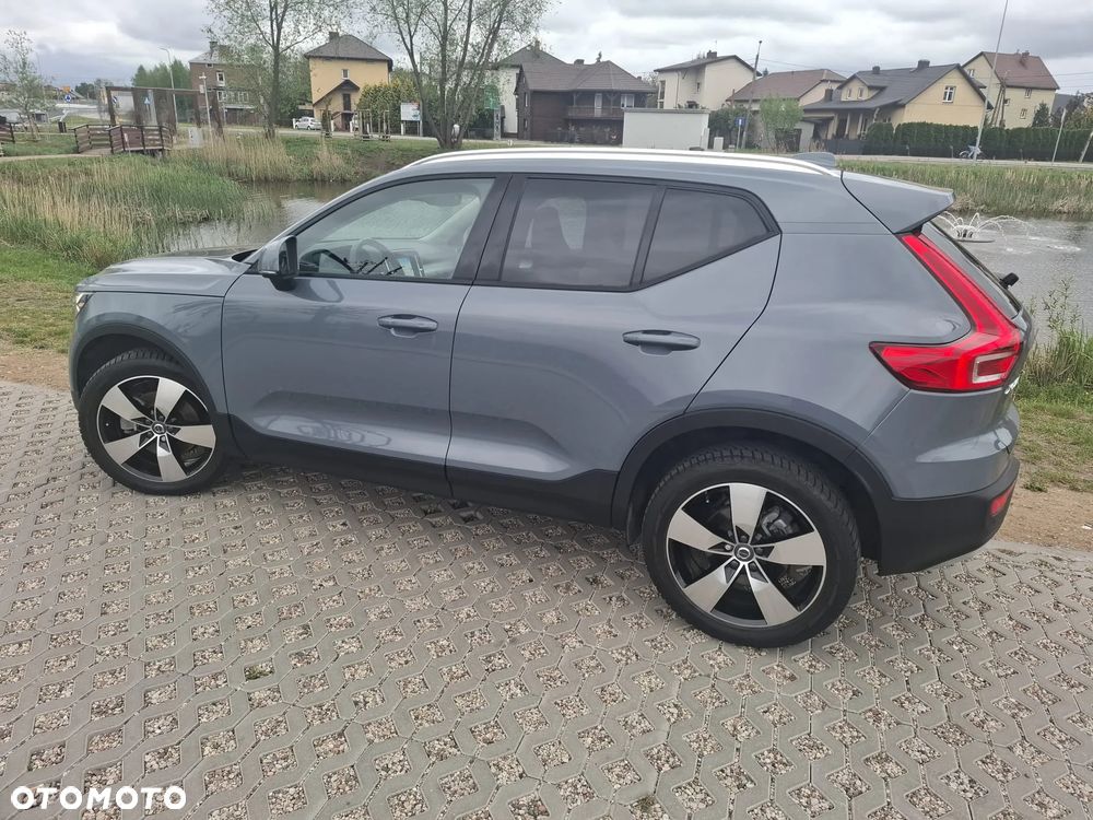 Volvo XC 40 T5 AWD Geartronic Momentum Pro - 12