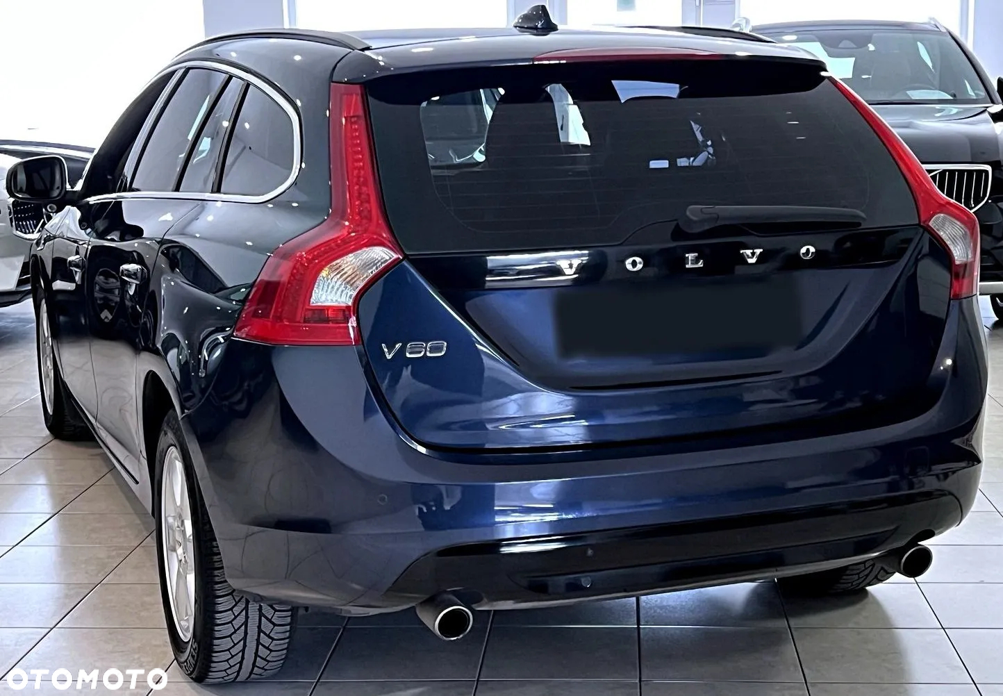 Volvo V60 D5 Summum - 2