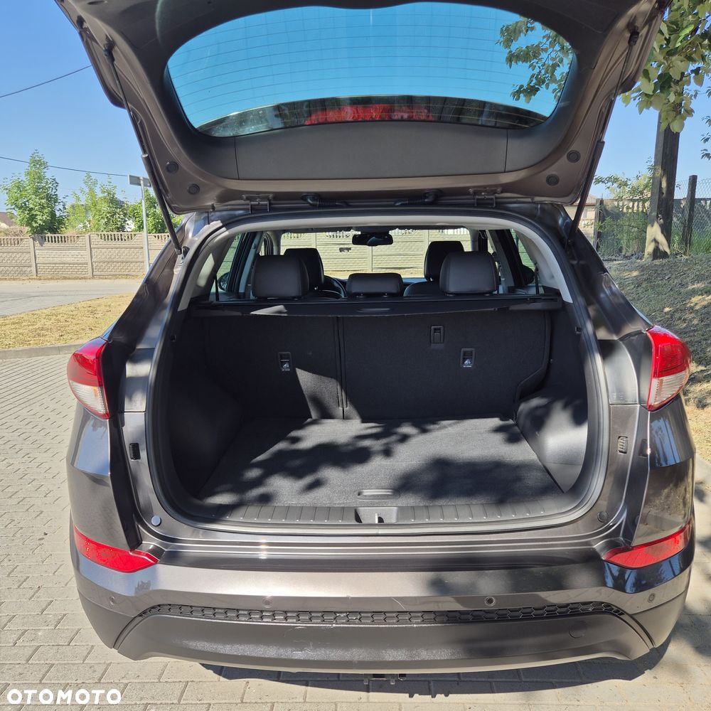 Hyundai Tucson 1.6 GDI BlueDrive Comfort 2WD - 23