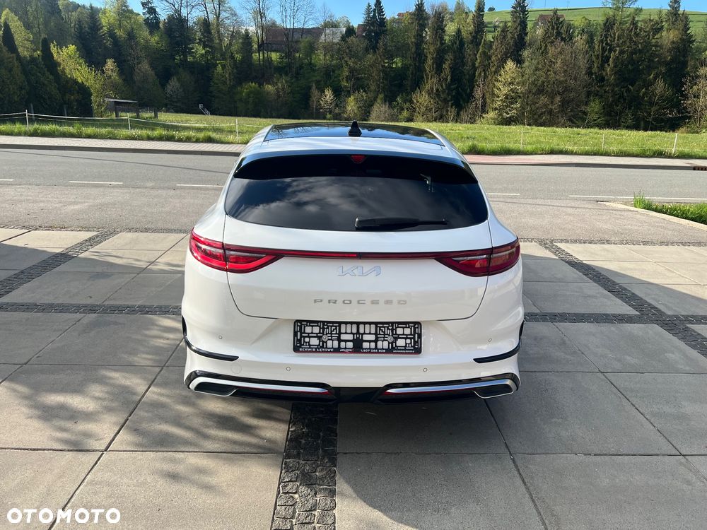 Kia ProCeed 1.5 T-GDI DCT7 OPF GT LINE - 6