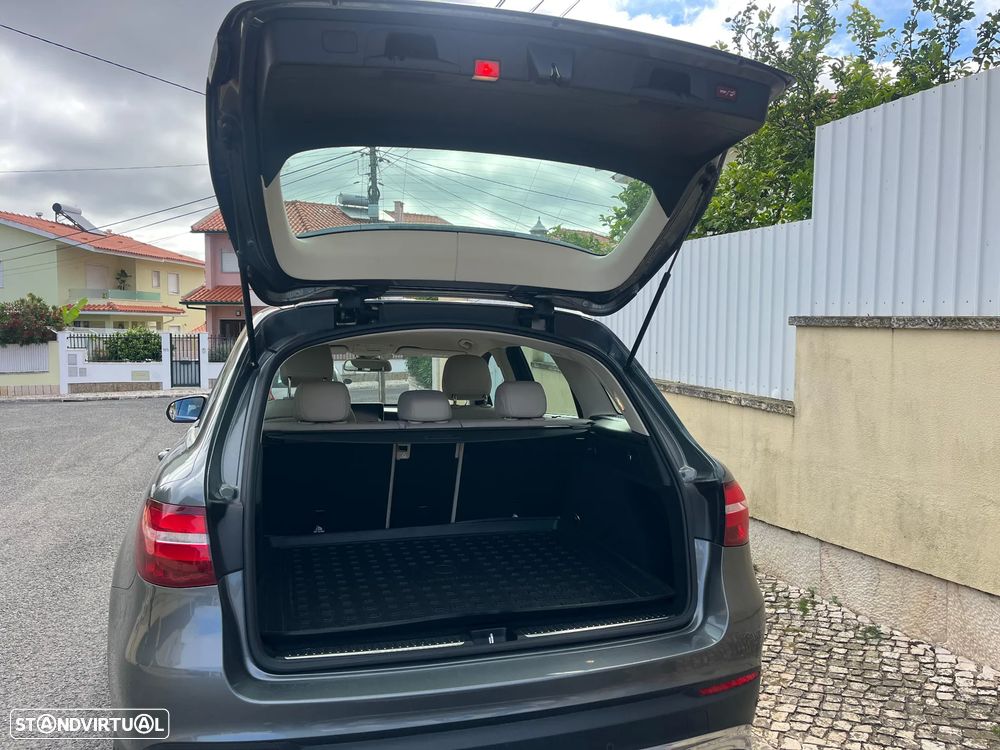 Mercedes-Benz GLC 250 - 12