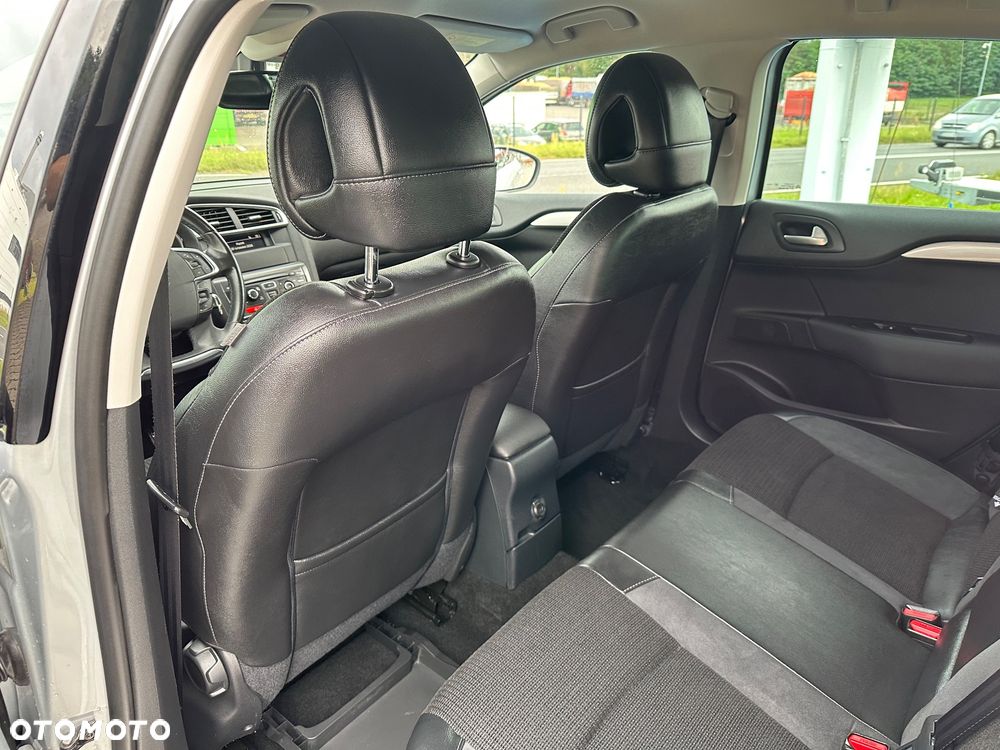 Citroën C4 1.6 VTi Exclusive - 35