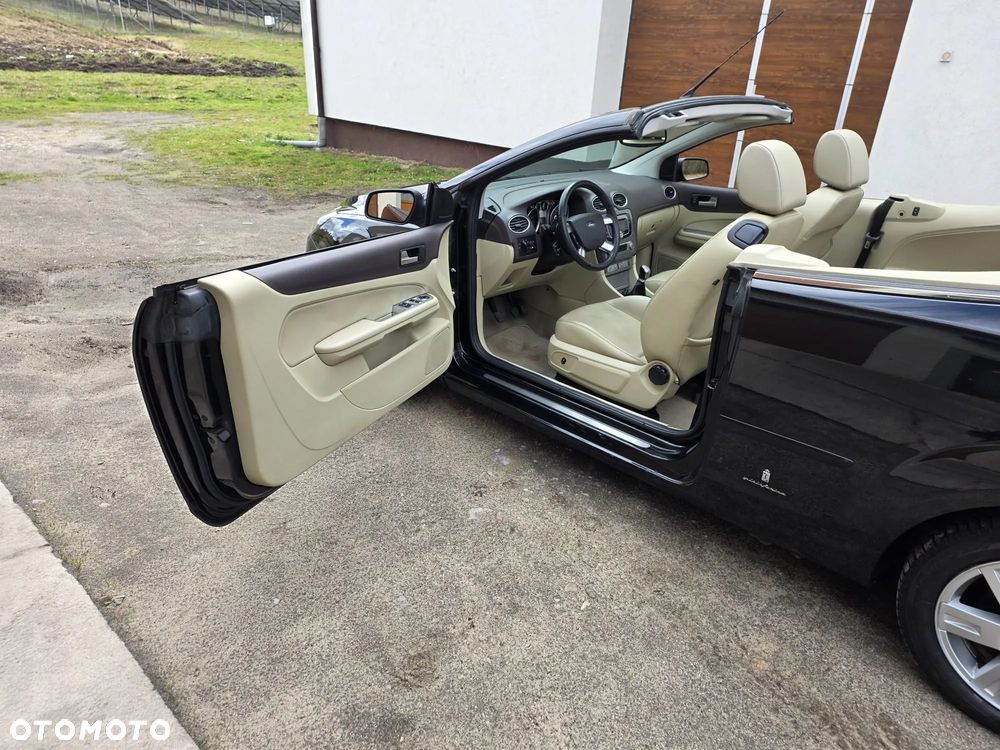 Ford Focus 2.0 16V Titanium - 7