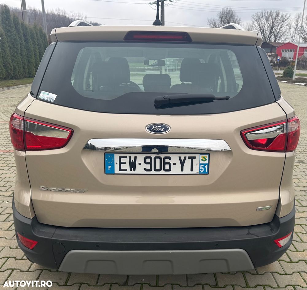 Ford EcoSport - 18