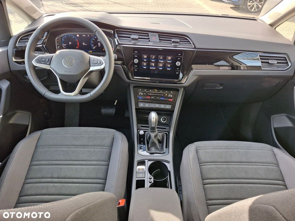 Volkswagen Touran 1.5 TSI EVO Highline DSG - 23