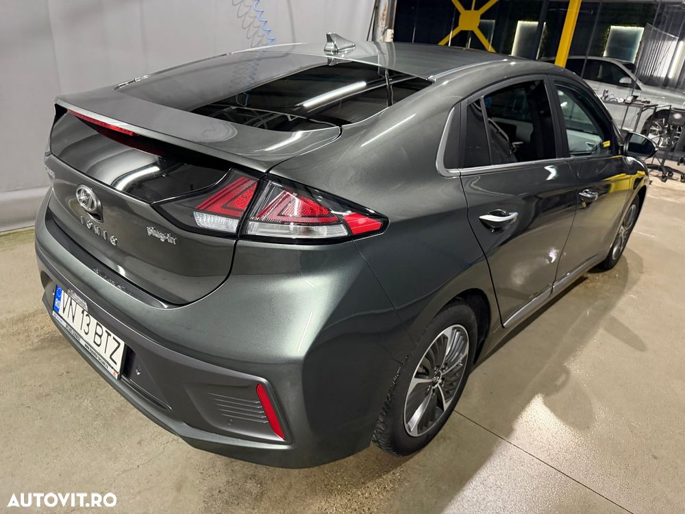 Hyundai IONIQ 1.6 141CP Exclusive - 12