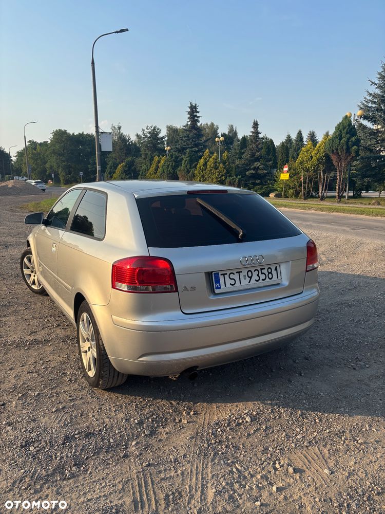 Audi A3 3-drzwiowe 1.6 Ambiente - 6