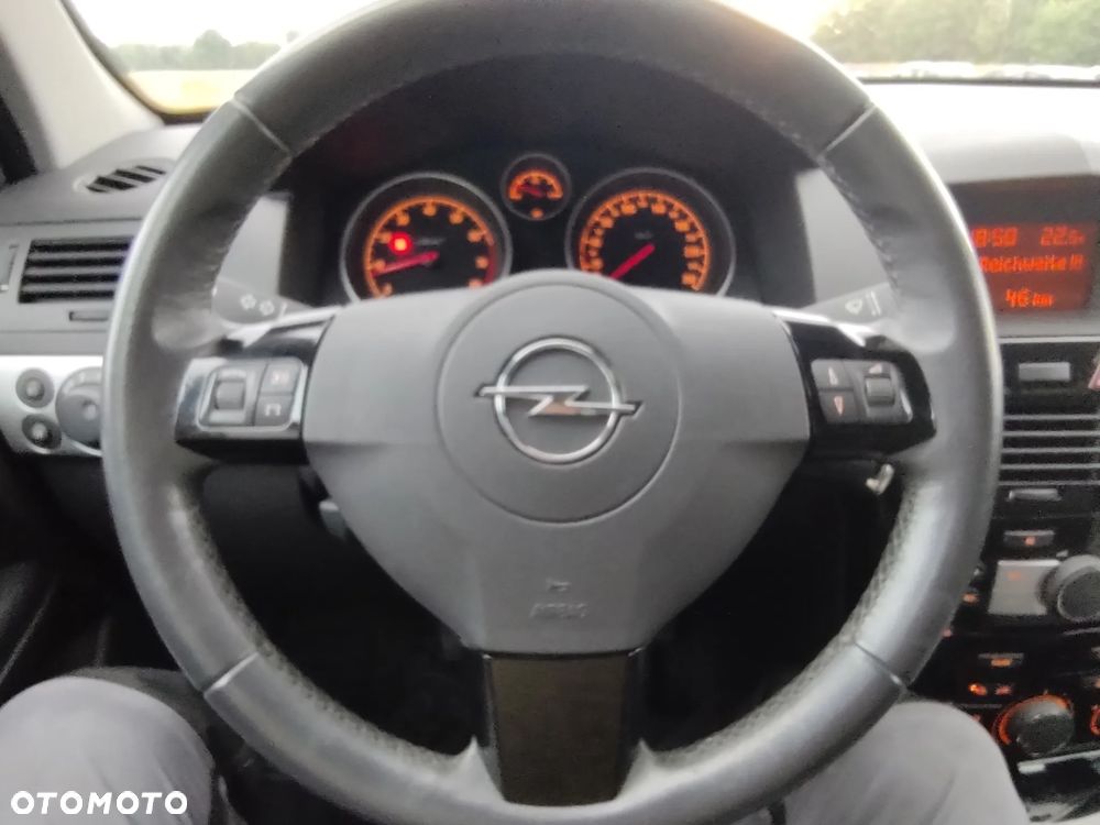 Opel Astra 1.4 Edition 111 Jahre - 28