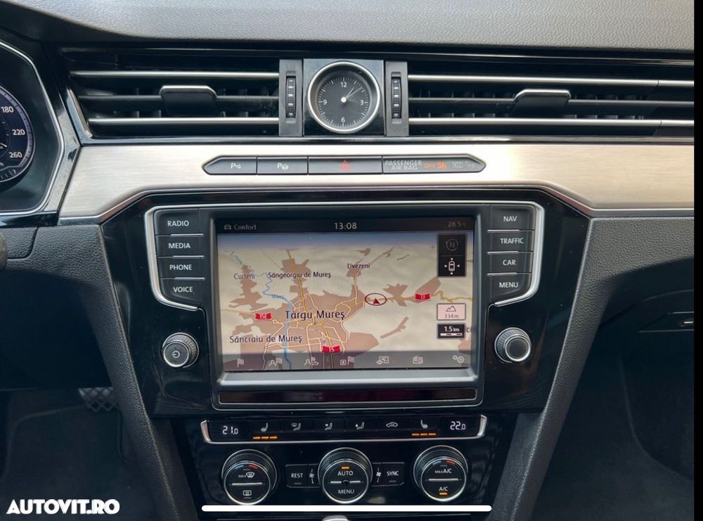 Volkswagen Passat 2.0 TDI (BlueMotion Technology) DSG Highline - 18