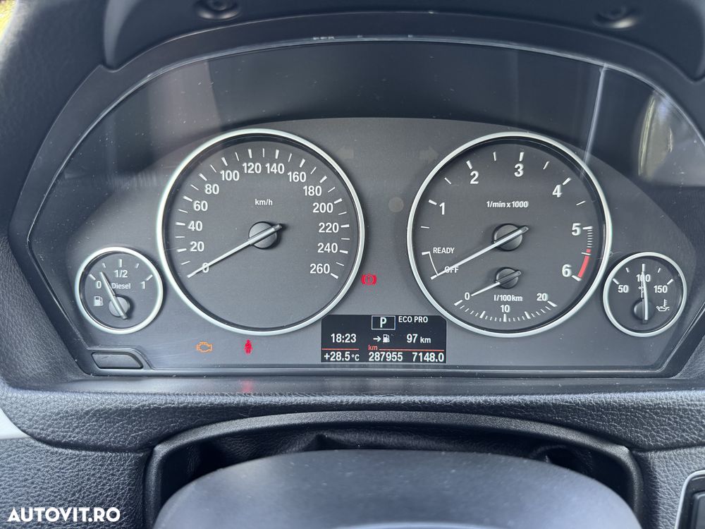 BMW Seria 3 320d Efficient Dynamic Edition Aut. - 25