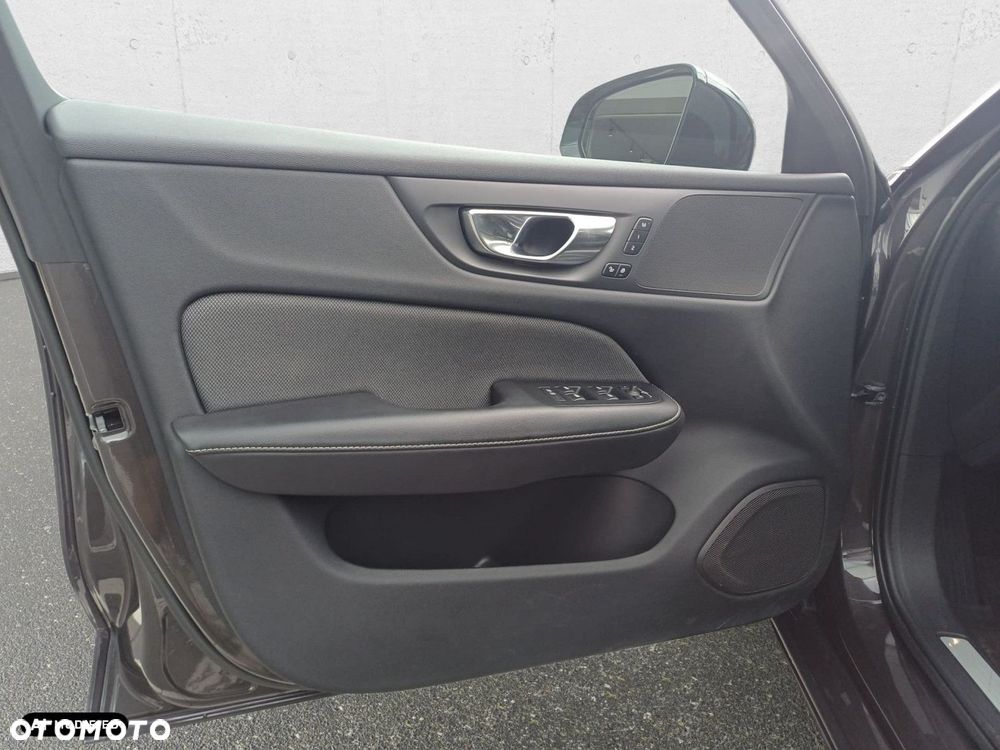 Volvo V60 - 11