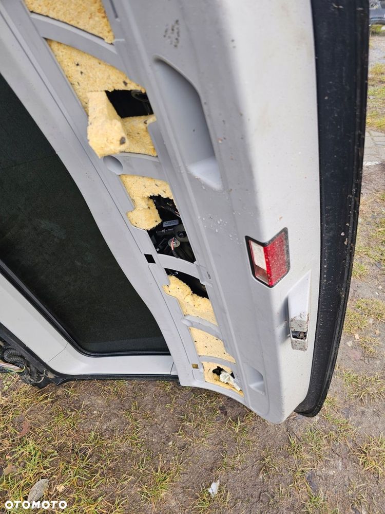 KLAPA BAGAŻNIKA TYŁ BMW E91 EU 475/9 - 14