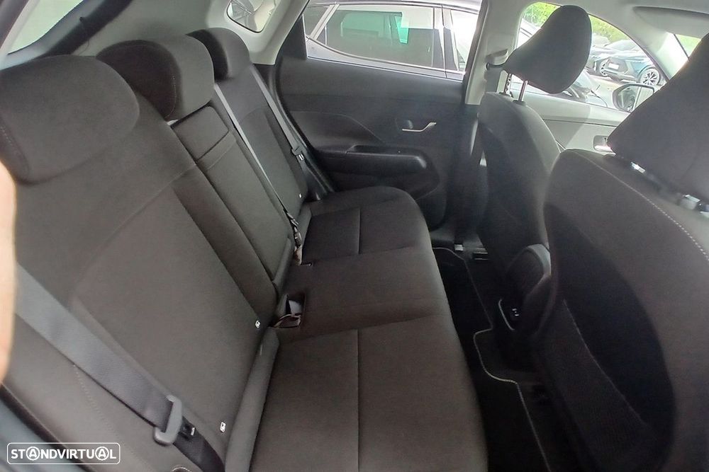 Hyundai Kauai - 13