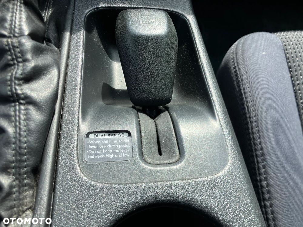 Subaru Legacy - 12
