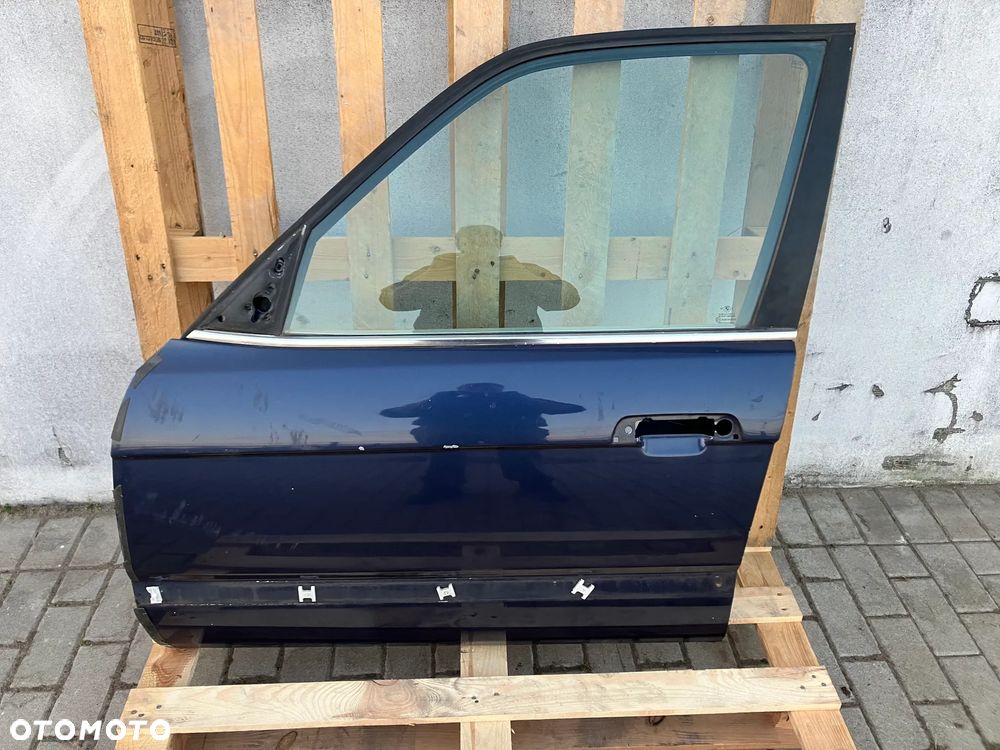 DRZWI BMW E32 LEWE PRAWE PRZÓD TYŁ WERSJA KRÓTKA - 1