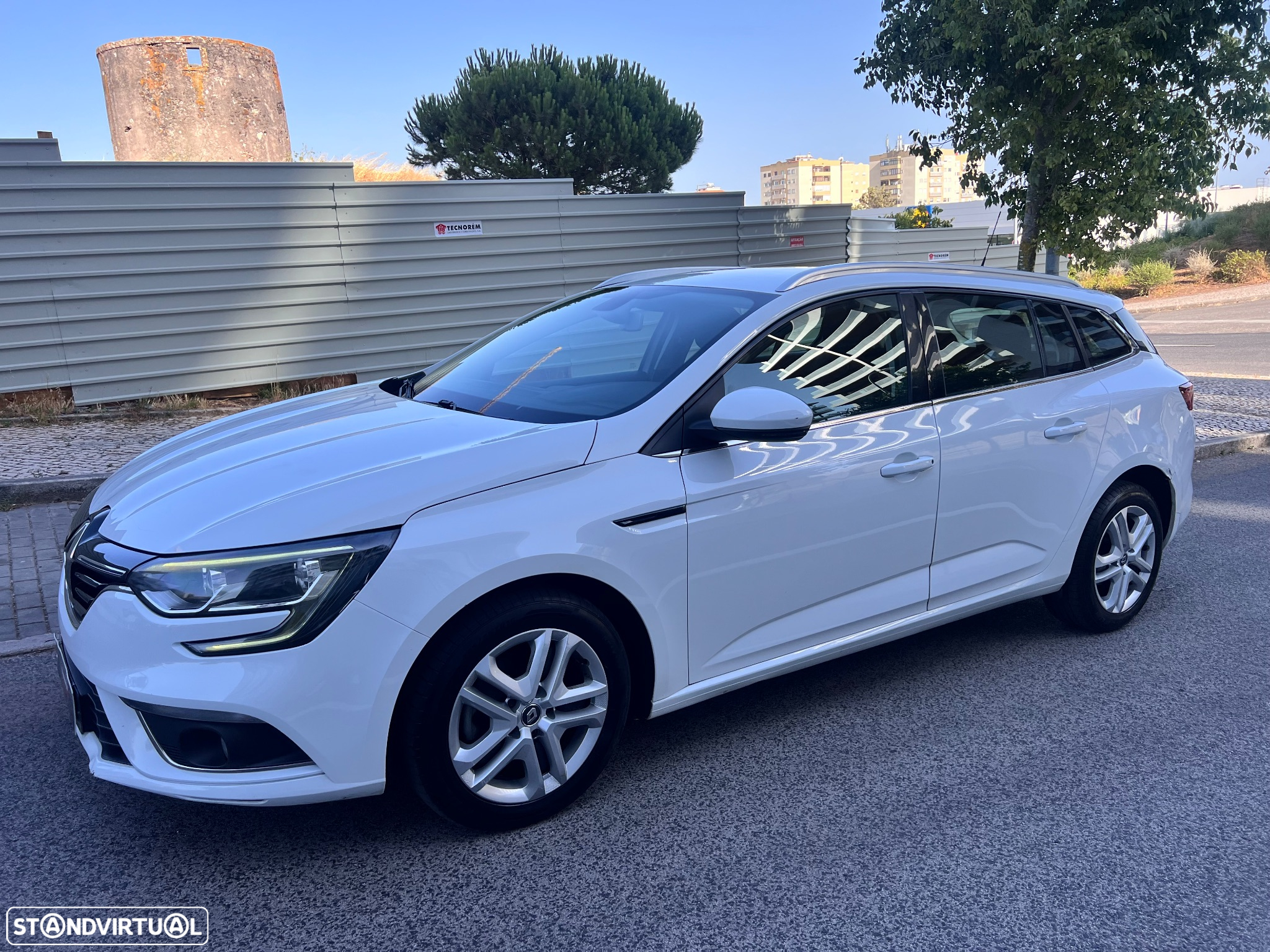 Renault Mégane Sport Tourer 1.5 Blue dCi Limited - 7