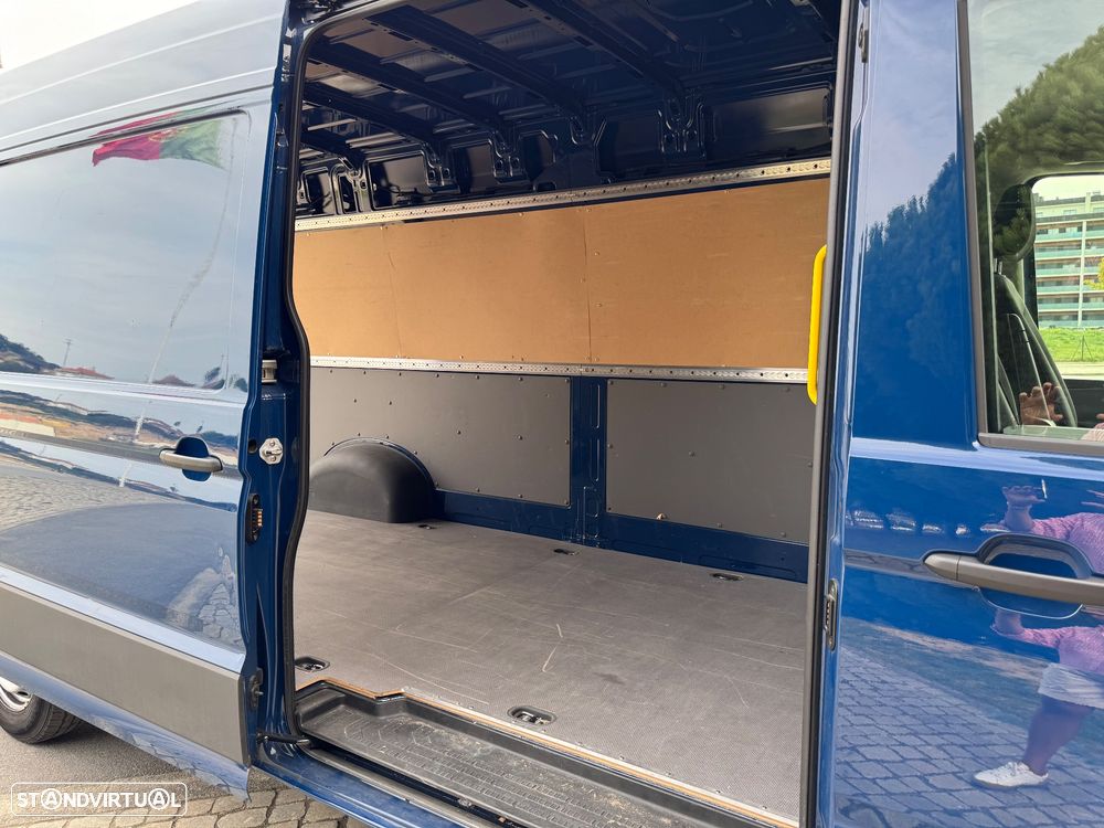 VW Crafter - 8