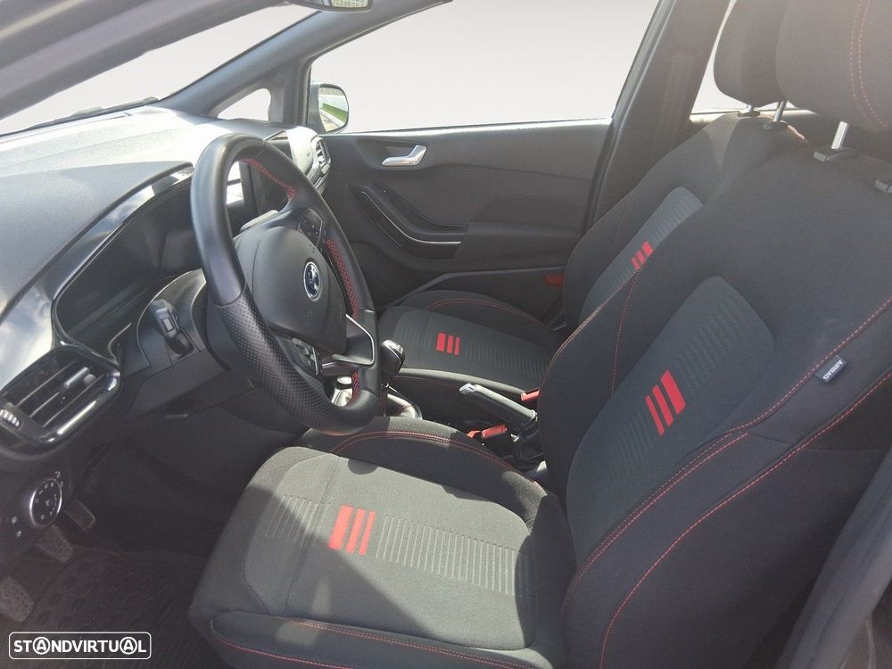 Ford Fiesta 1.0 EcoBoost ST-Line - 9