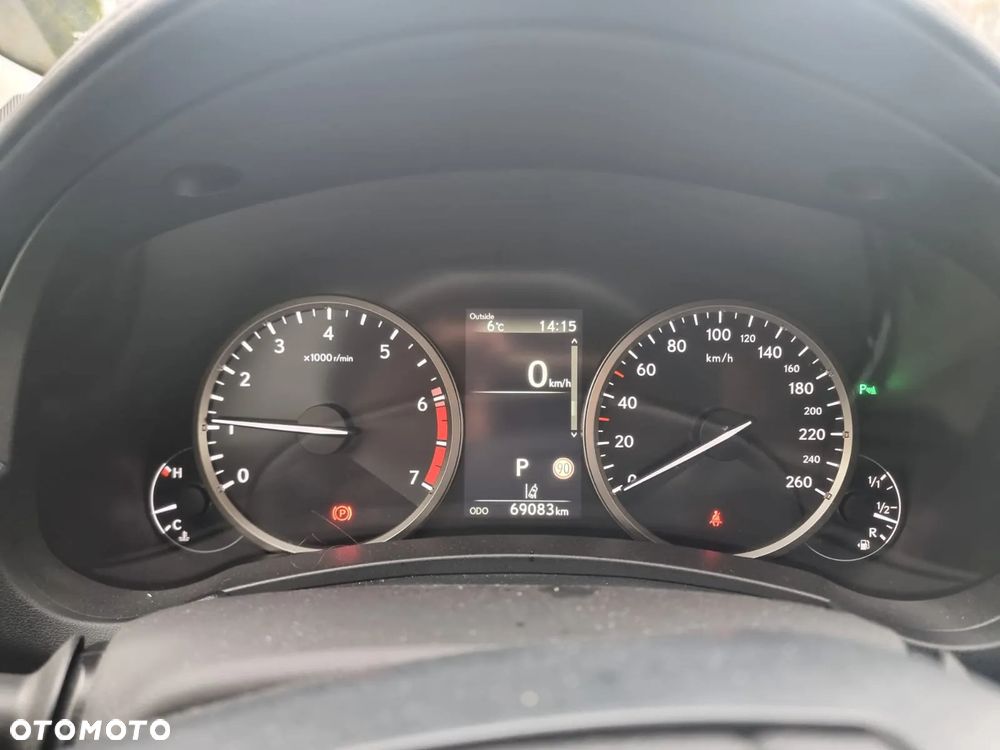 Lexus NX 300 F Impression AWD - 17