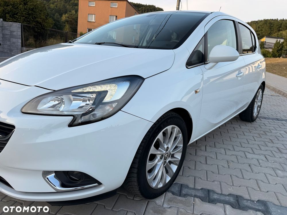 Opel Corsa 1.4 T Cosmo S&S - 19