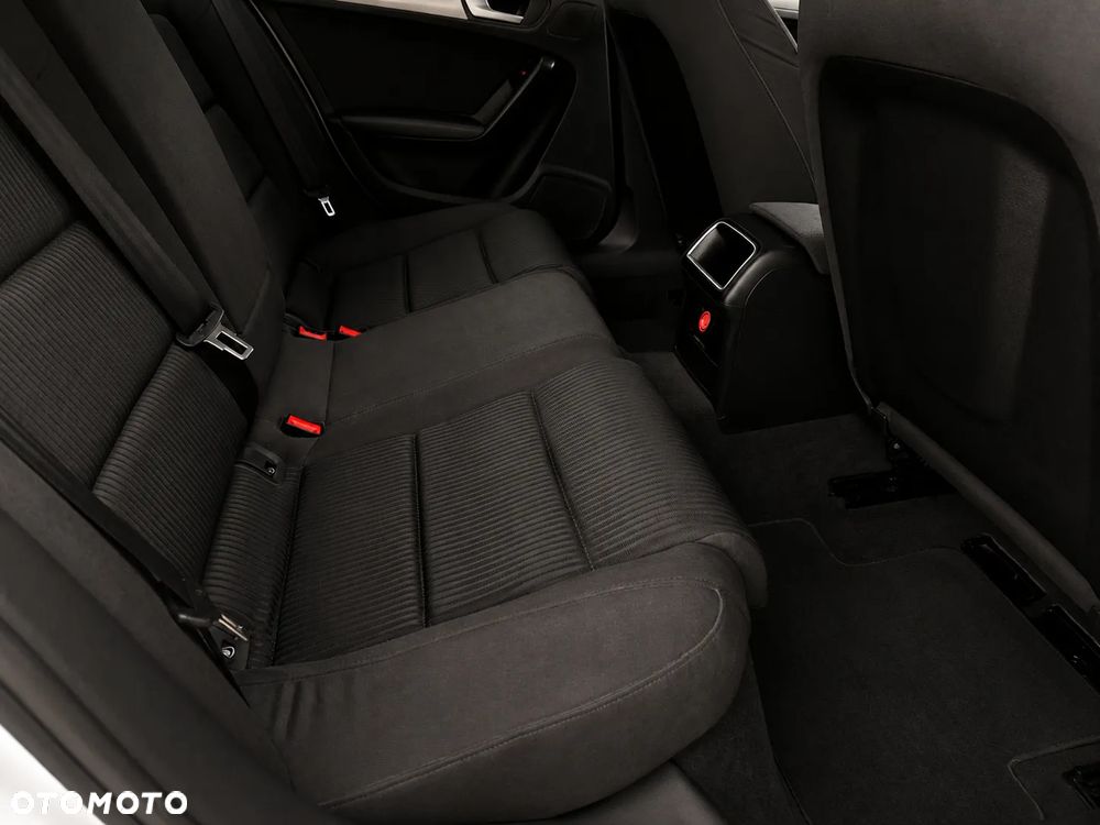 Audi A4 Limousine 2.0 TFSI Attraction - 29