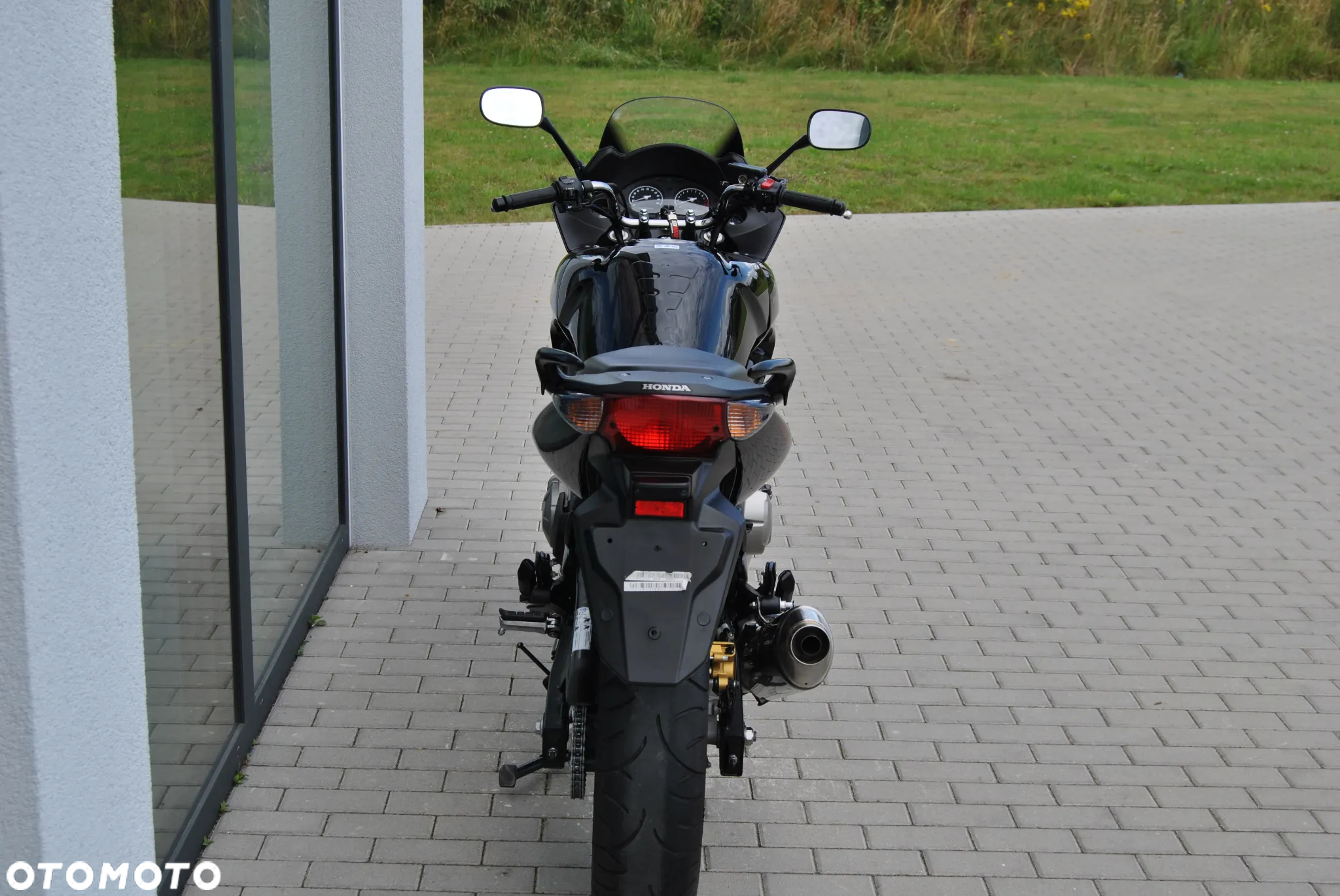 Honda CBF - 8