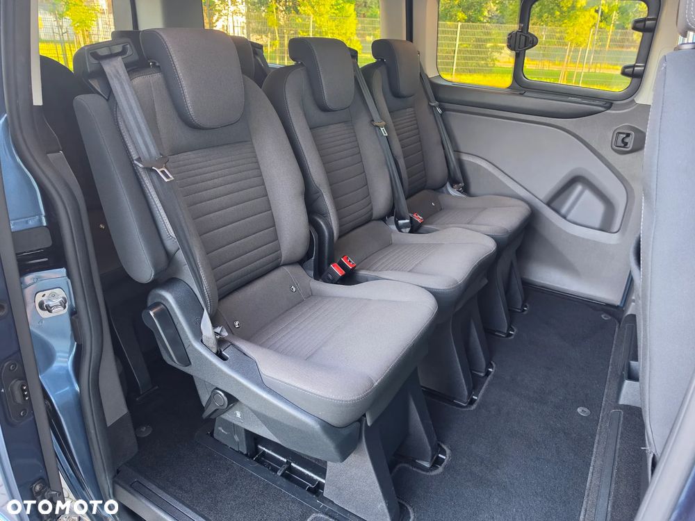 Ford Tourneo Custom 2.0 TDCi L2 Titanium SelectShift - 19