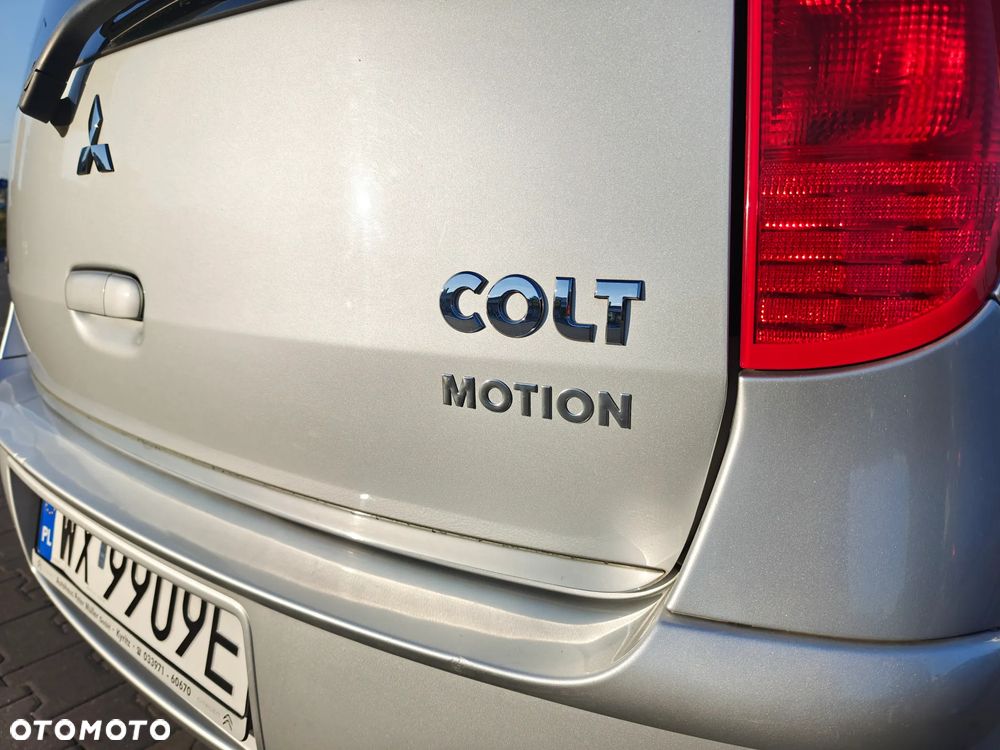 Mitsubishi Colt - 10