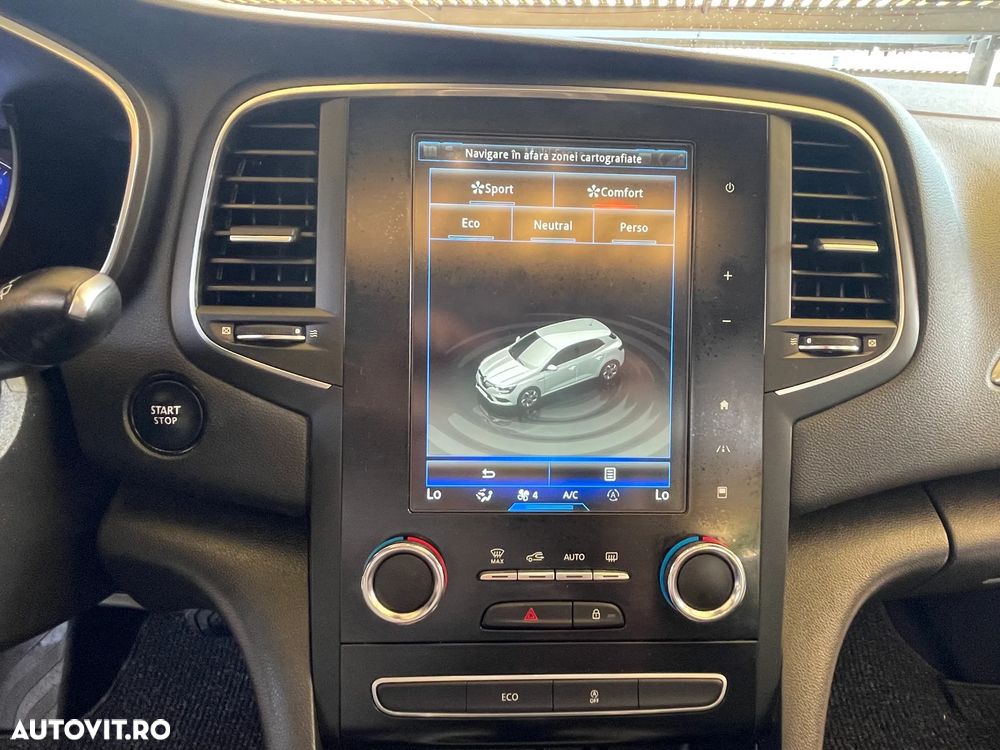 Renault Megane TCe 140 GPF EDC INTENS - 27