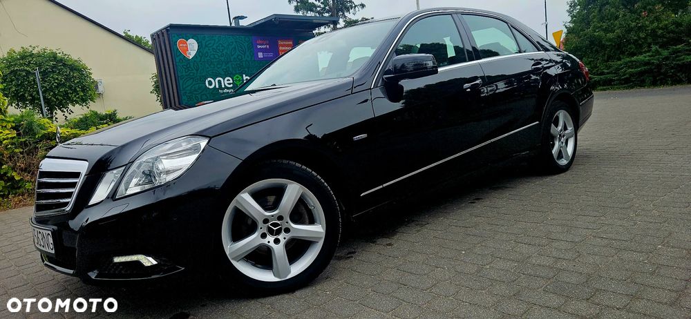 Mercedes-Benz Klasa E 200 CGI BlueEFFICIENCY 7G-TRONIC Avantgarde - 1