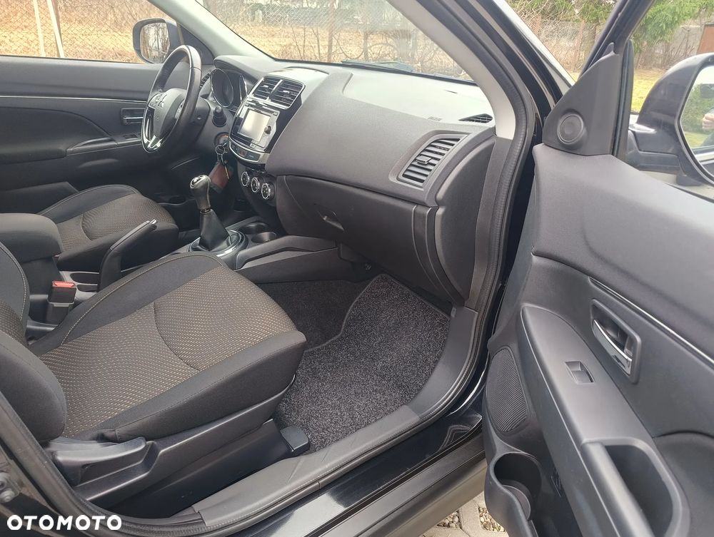 Mitsubishi ASX 1.6 Instyle NAVI AS&G - 13