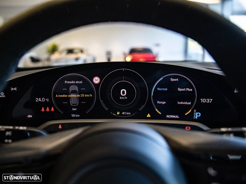 Porsche Taycan Sport Turismo Turbo - 25