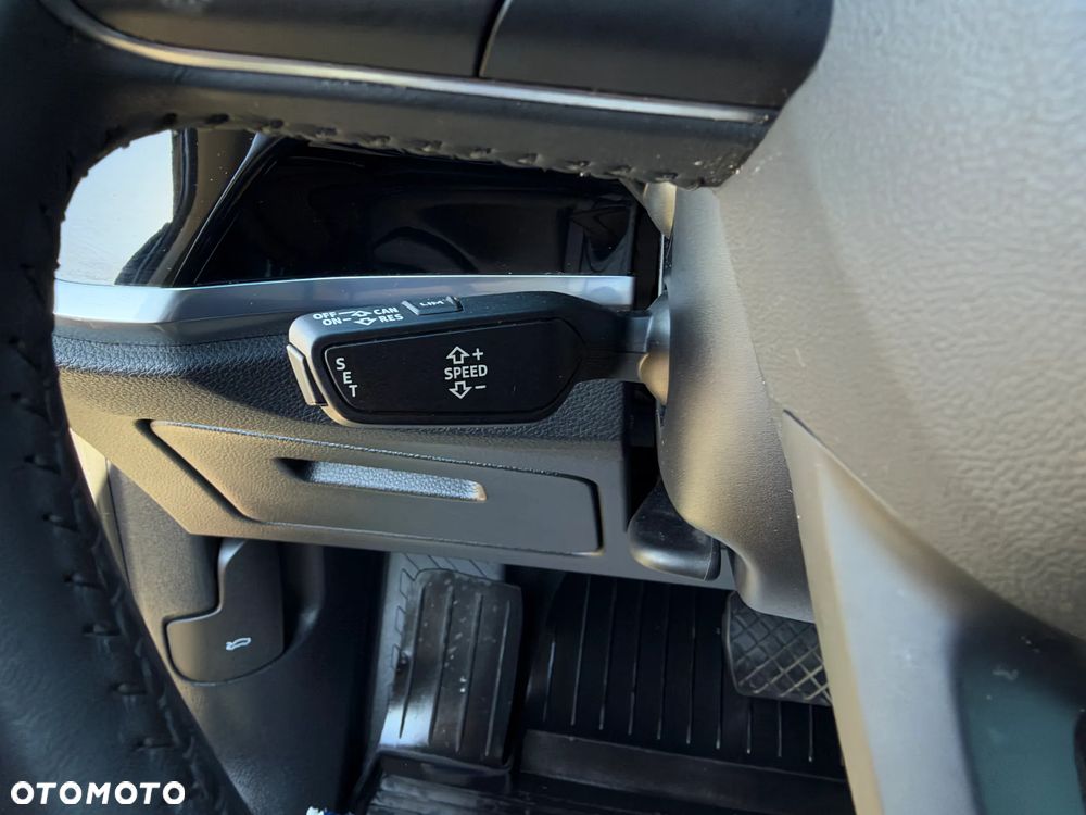 Audi Q3 35 TDI S tronic - 29