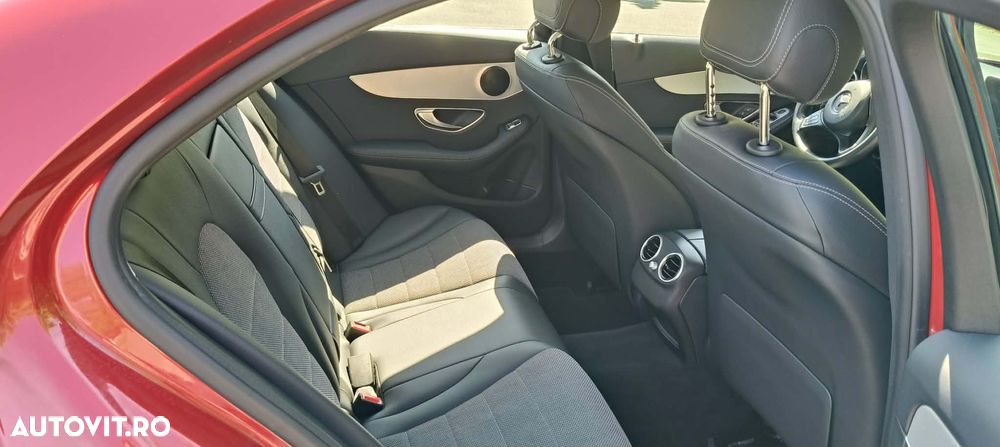 Mercedes-Benz C 180 - 8