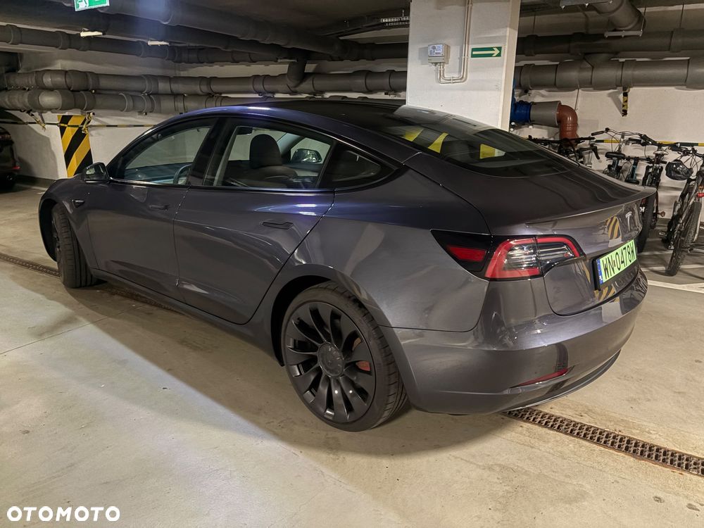 Tesla Model 3 - 29
