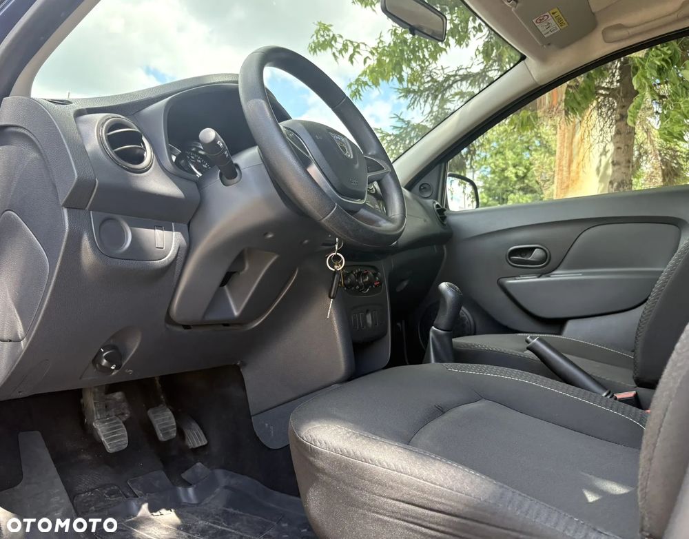 Dacia Sandero 1.0 SCe Laureate - 11