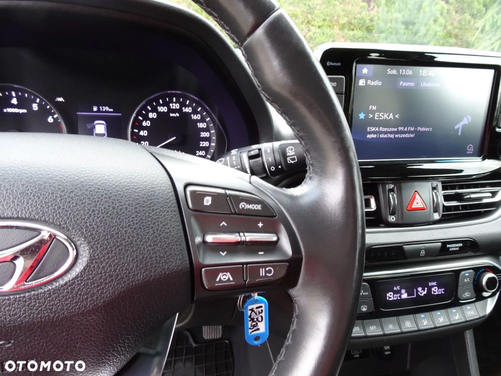 Hyundai i30 1.5 DPI Comfort - 23