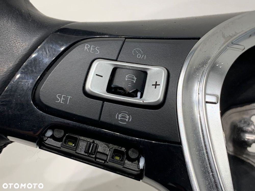 KIEROWNICA  VW GOLF VII Variant (BA5, BV5) 2013 - 2022 1.5 TSI 96 kW [130 KM] benzyna 2017 - 2022 - 6