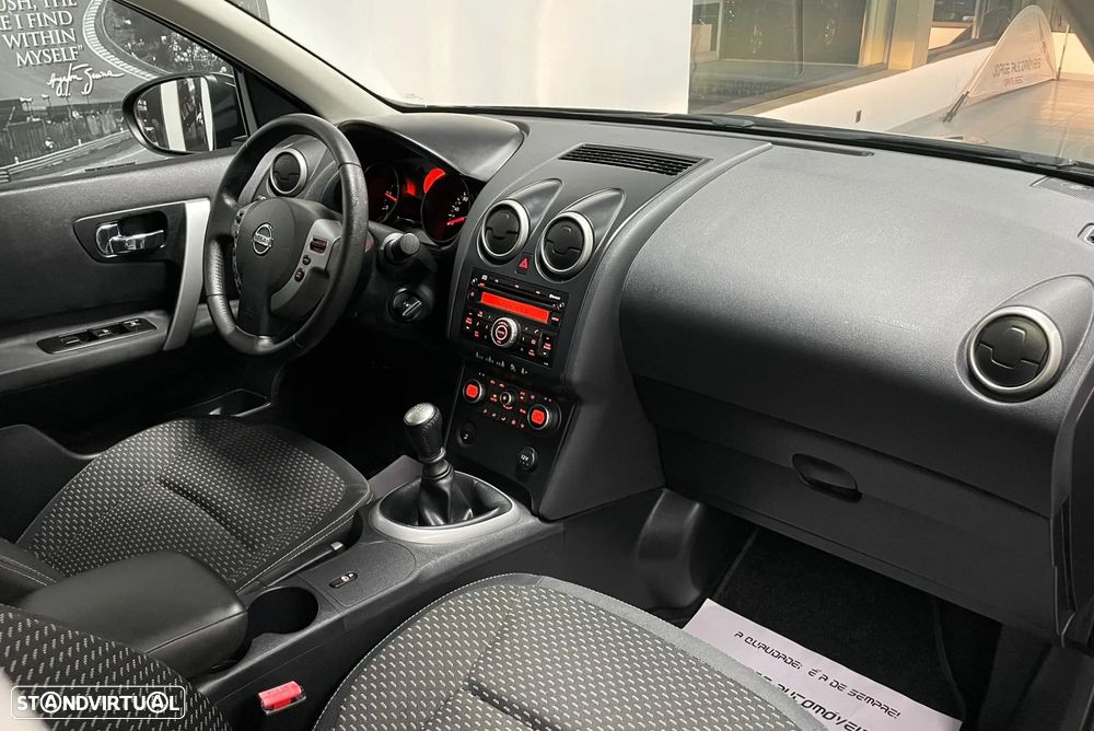 Nissan Qashqai 1.5 dCi Acenta FPD - 24