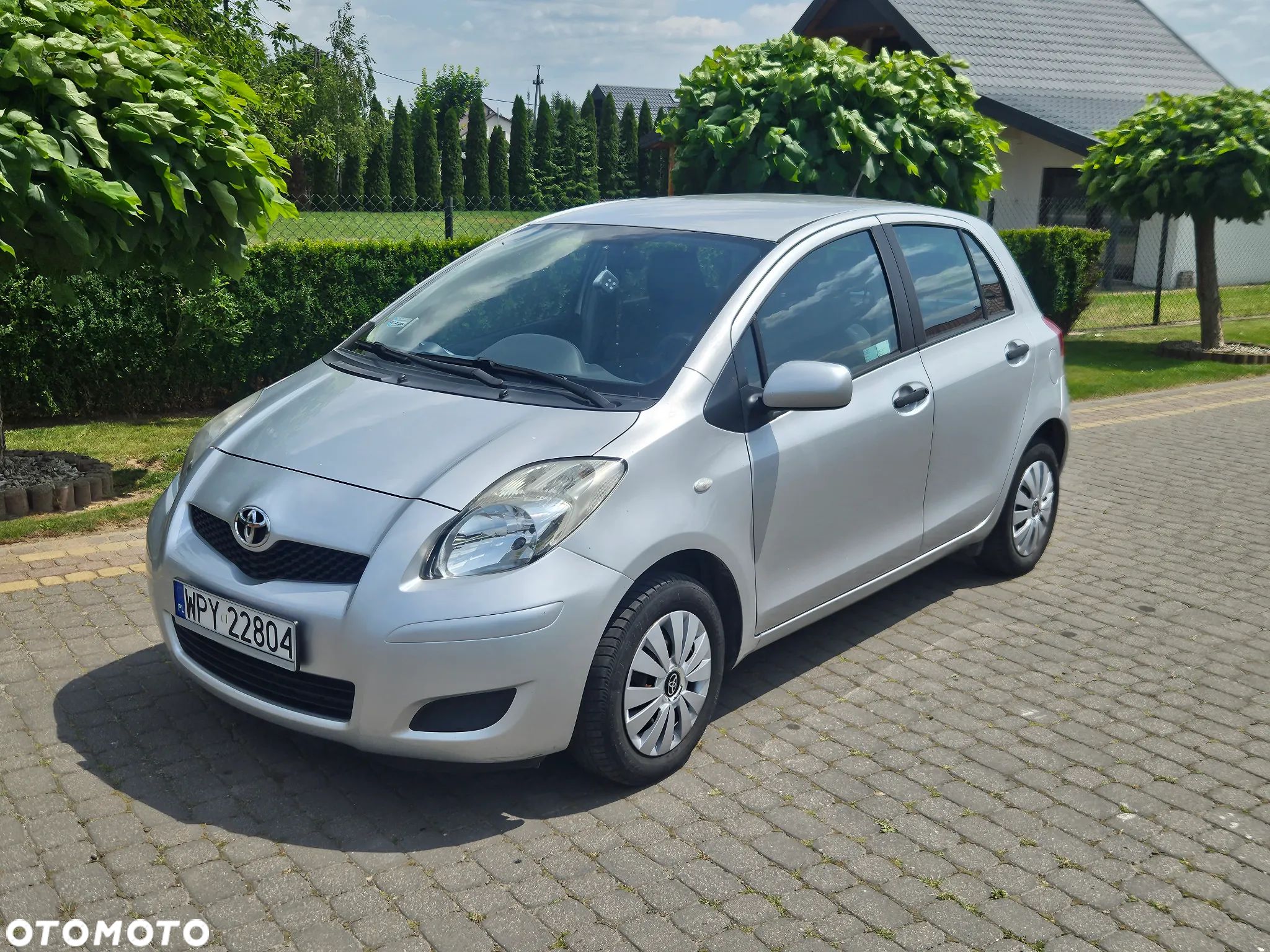 Toyota Yaris 1.0 Active - 1