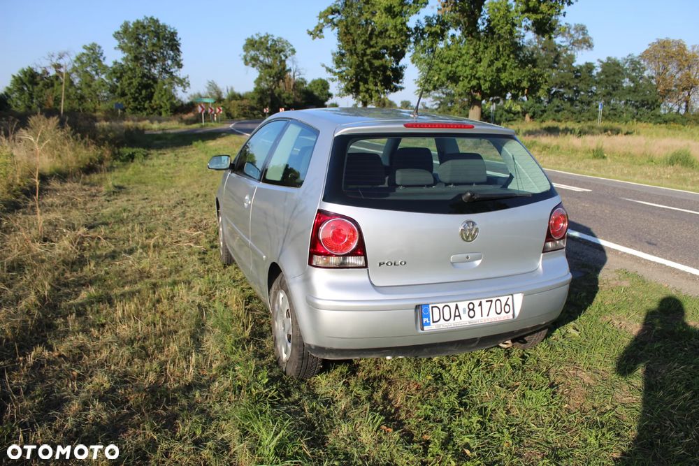 Volkswagen Polo 1.4 TDI Comfortline - 2