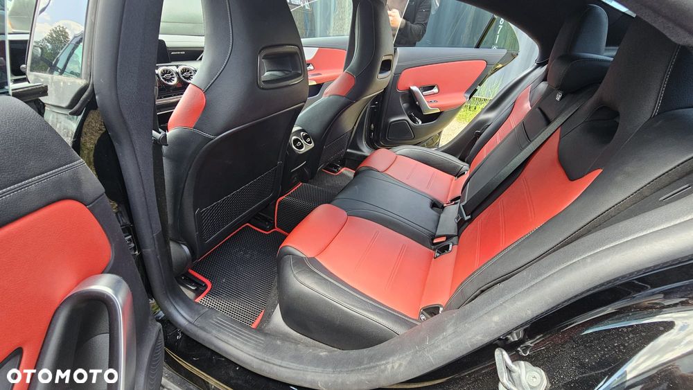 Mercedes-Benz CLA AMG 35 4-Matic 7G-DCT - 7