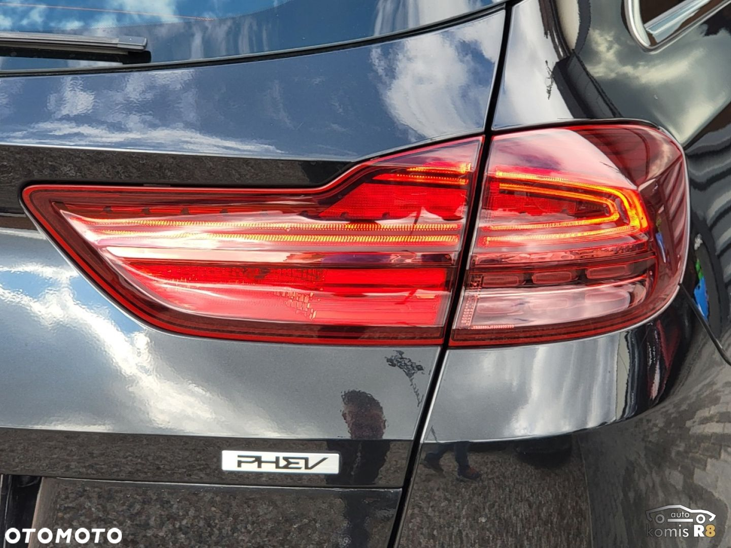 Kia Ceed - 11