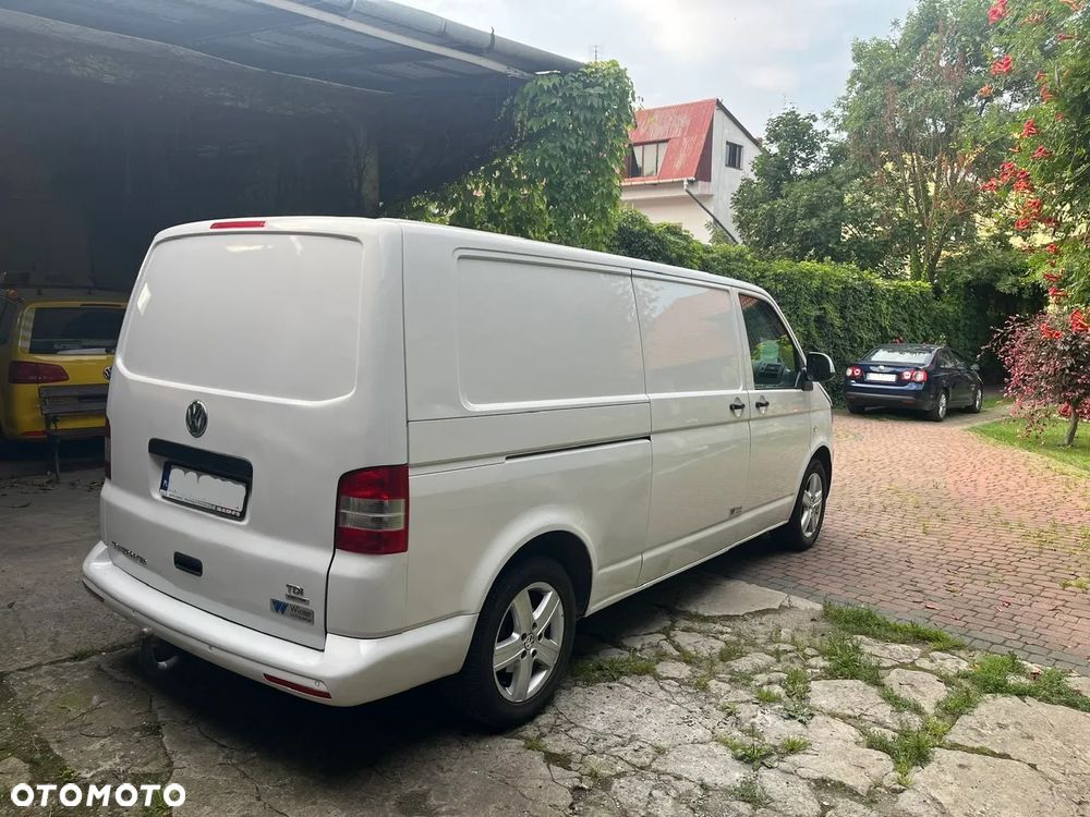 Volkswagen Transporter - 4