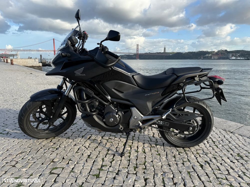 Honda NC750X - 1