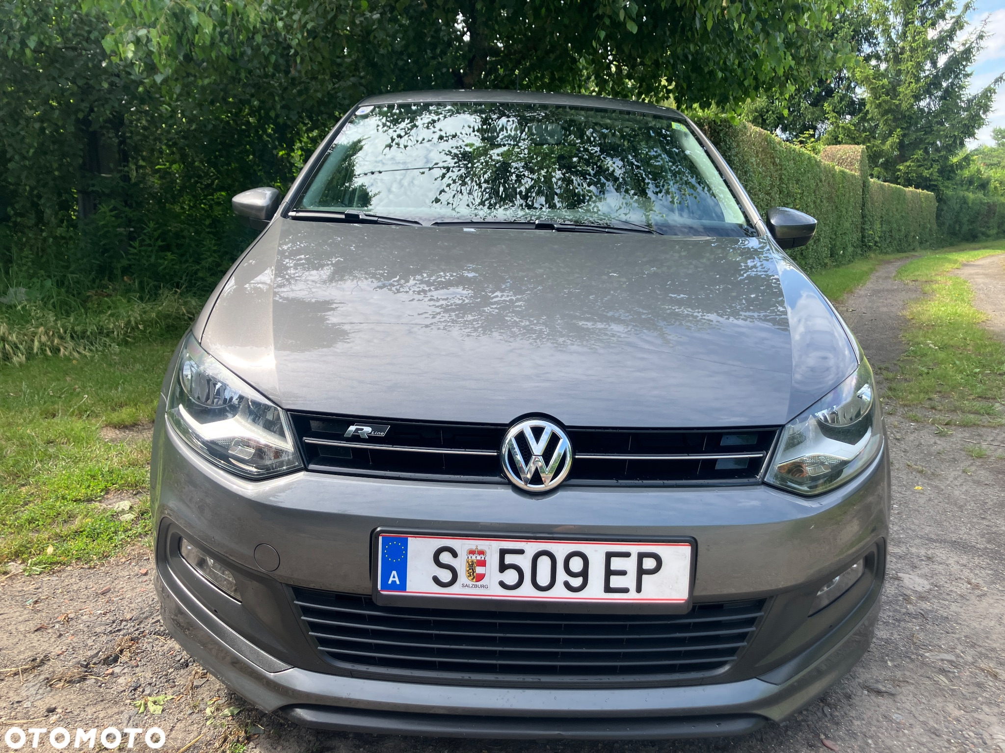 Volkswagen Polo - 2