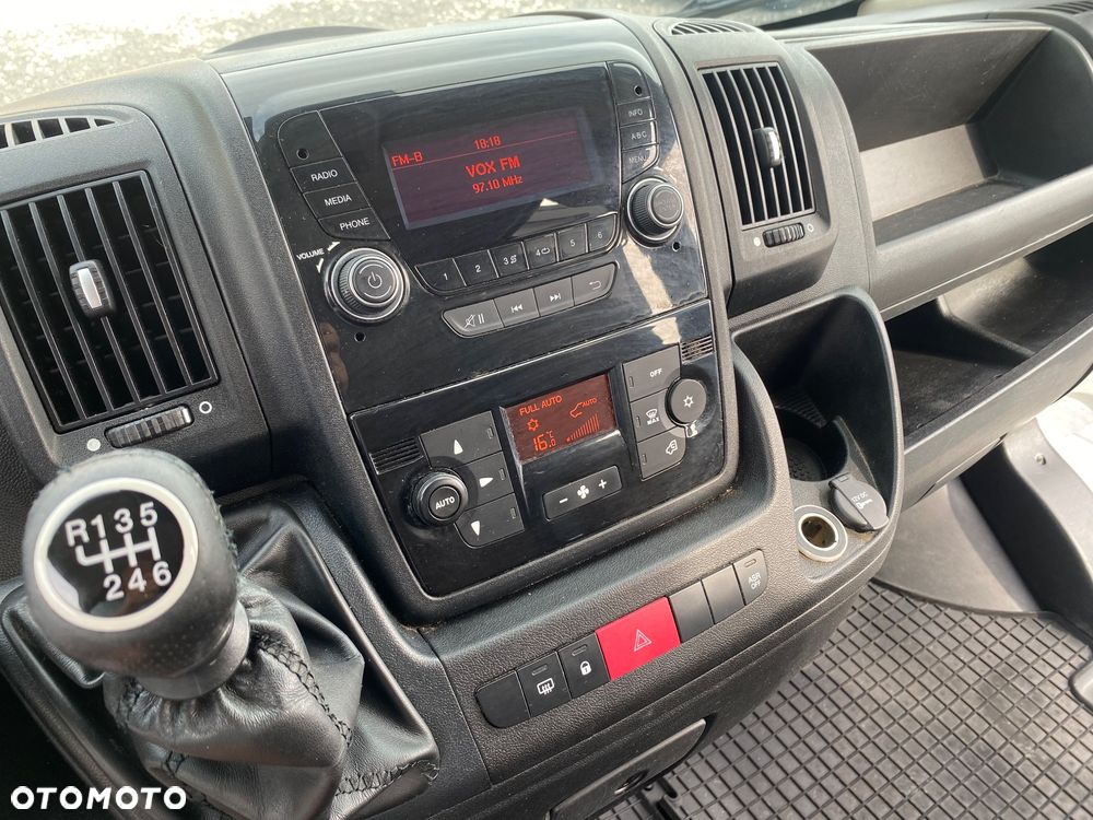 Peugeot BOXER L3H2, brygadowy, 6-osobowy, zakupiony w salonie w Rzeszowie, bezwypadkowy, serwisowany - 20