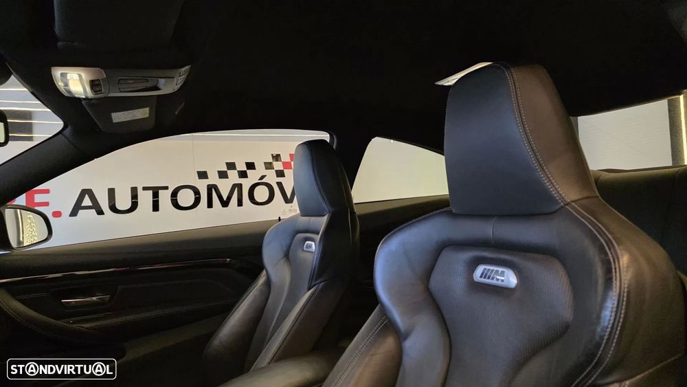 BMW M4 Auto - 44